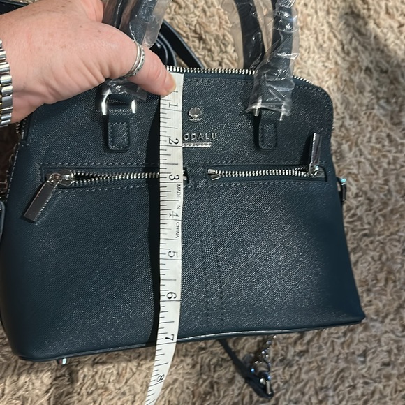 Crossbody - Picture 9 of 9